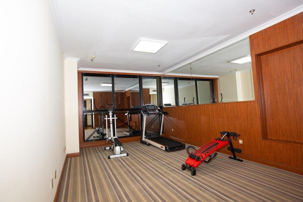 Hotel Magnificent International 3*